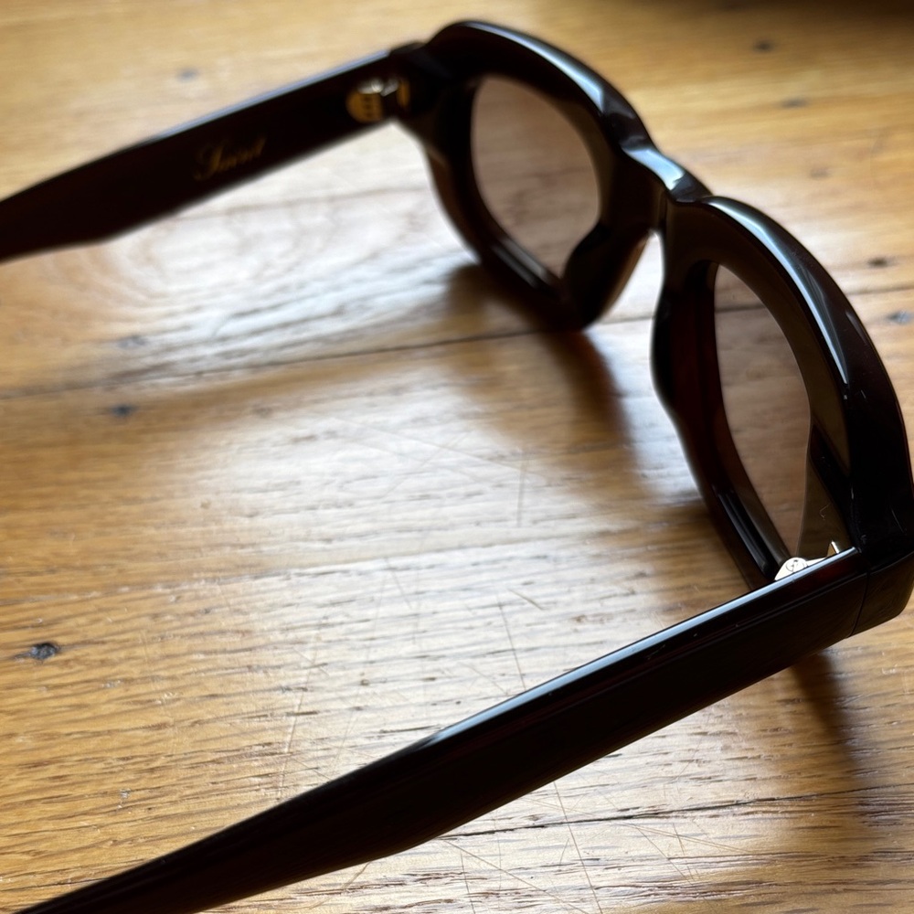 Brand New Chimi Saint Sunglasses - Picture 2 of 6